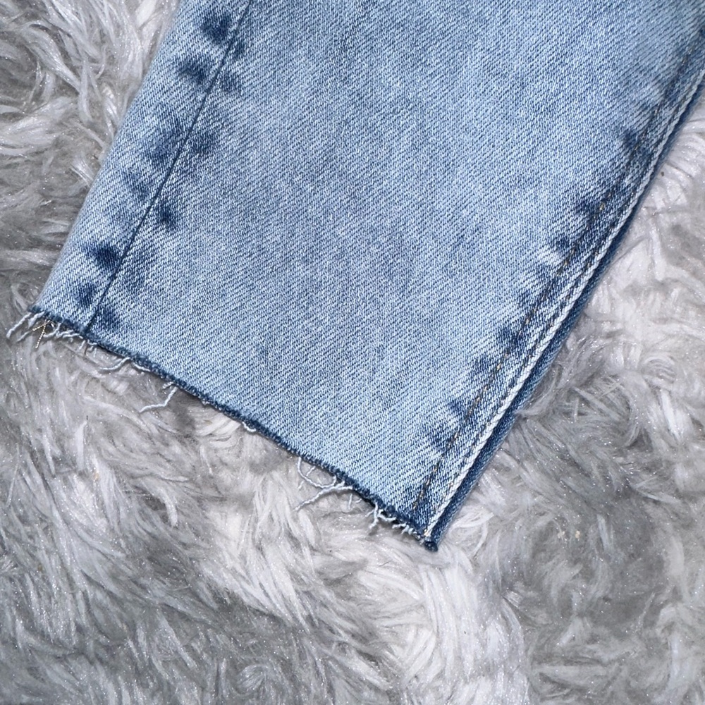 Bayeas Classic Light Wash 90’s Blue Denim Jeans - EUC Size 24 - Picture 6 of 13